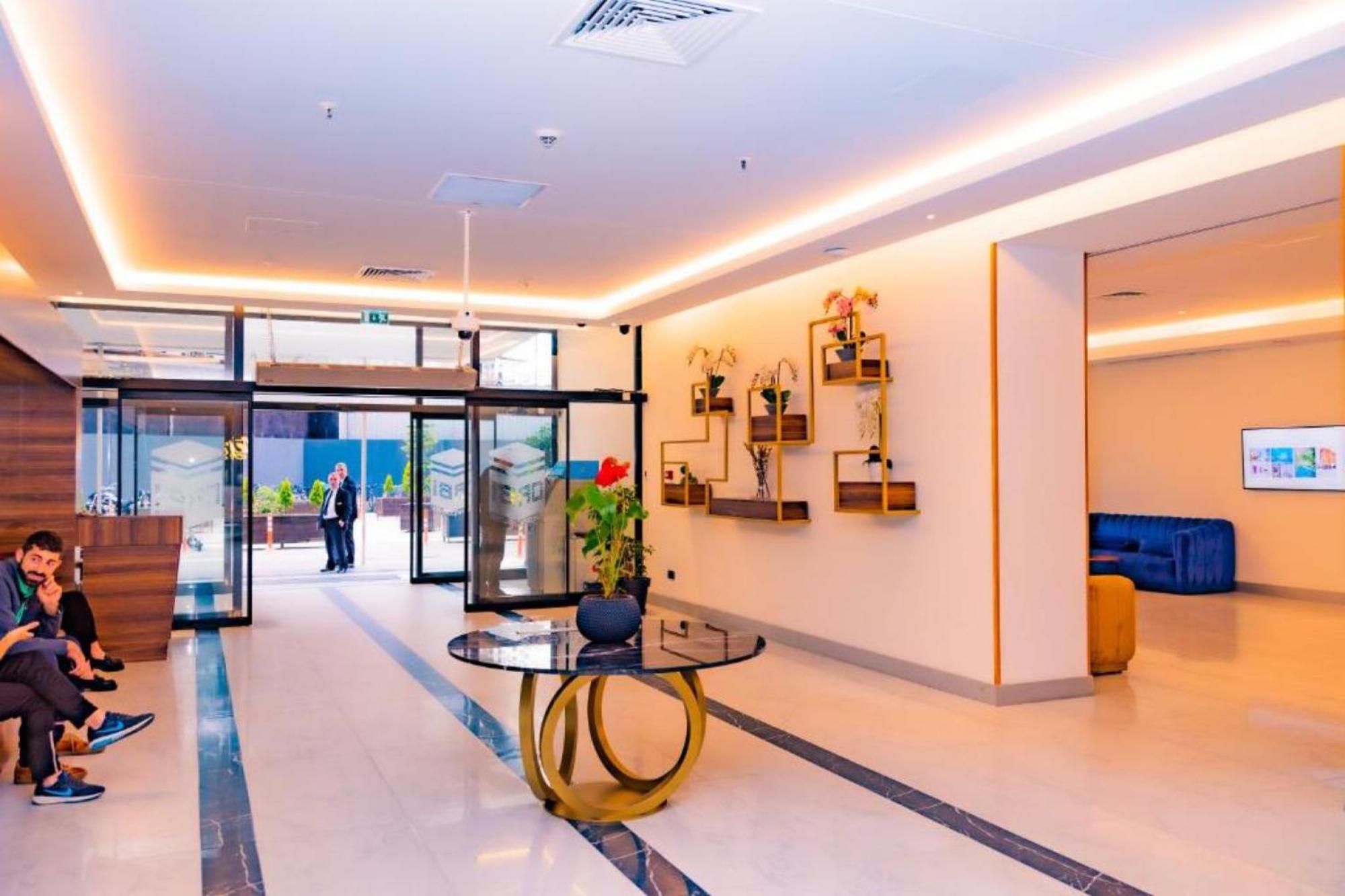 Delux Sea View Aparthotel In Orbi City באטומי מראה חיצוני תמונה