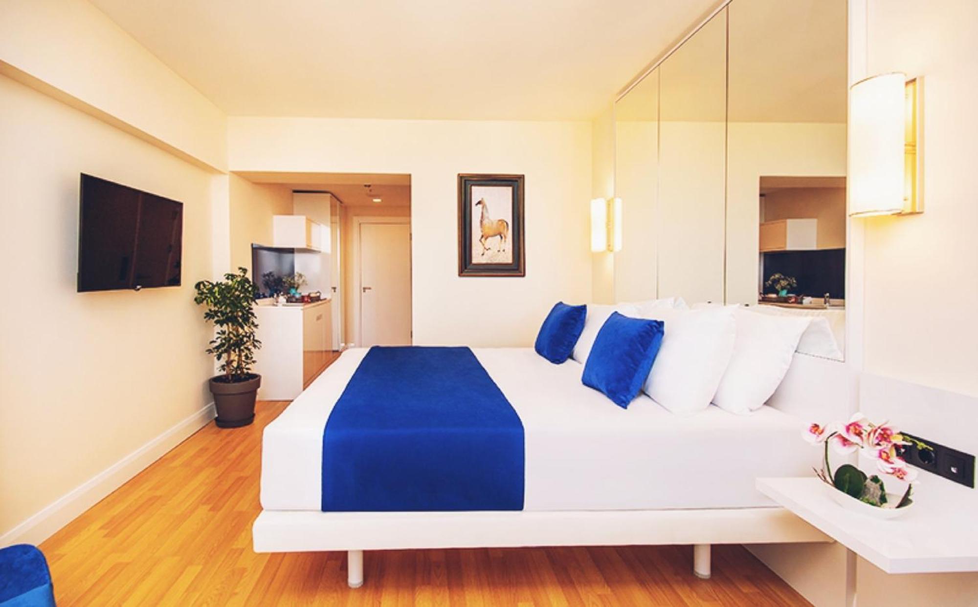 Delux Sea View Aparthotel In Orbi City באטומי מראה חיצוני תמונה